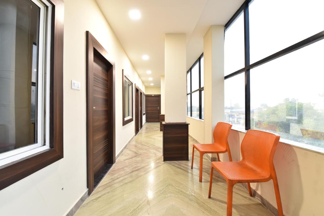 Hotel Dosa Plaza Udaipur Kültér fotó