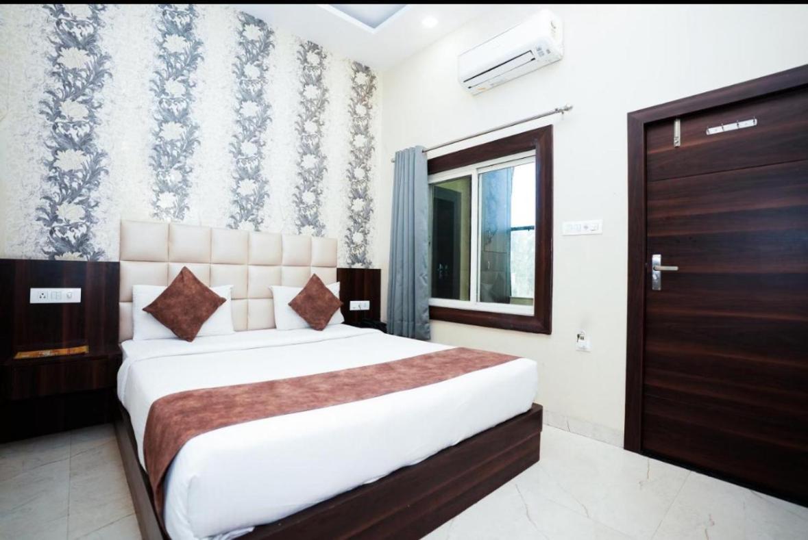 Hotel Dosa Plaza Udaipur Kültér fotó